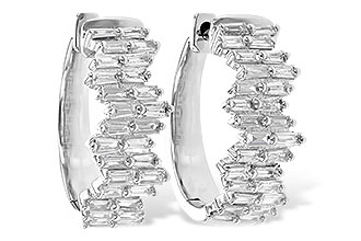 C190-05349: EARR .70 TW BAGUETTE DIAS